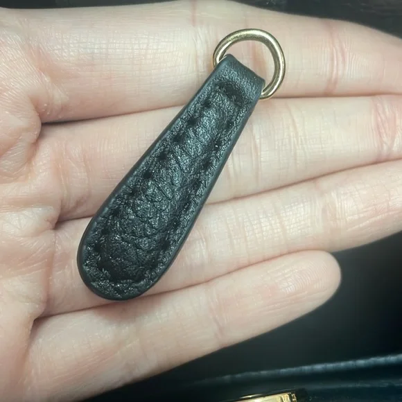 Michael Kors Jet Set Chain Legacy Shoulder Bag - Picture 15 of 15